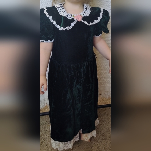 Gunne Saxe Velvet Puff Sleeve Dress Peter Pan Collar Dark Green Lace Trim - Picture 12 of 13